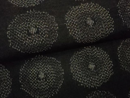 平和屋着物▽上質な紬　単衣　吉祥丸文　黒地　正絹　逸品　CAAV9462ze