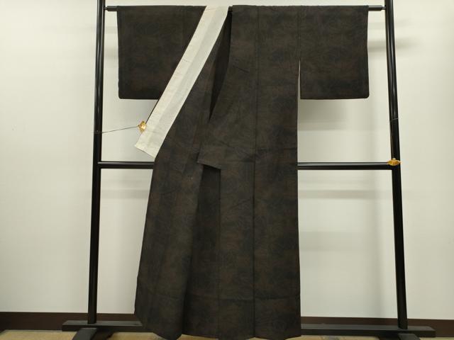 平和屋着物▽上質な紬　単衣　葉尽くし　黒地　正絹　逸品　CAAV9466ze