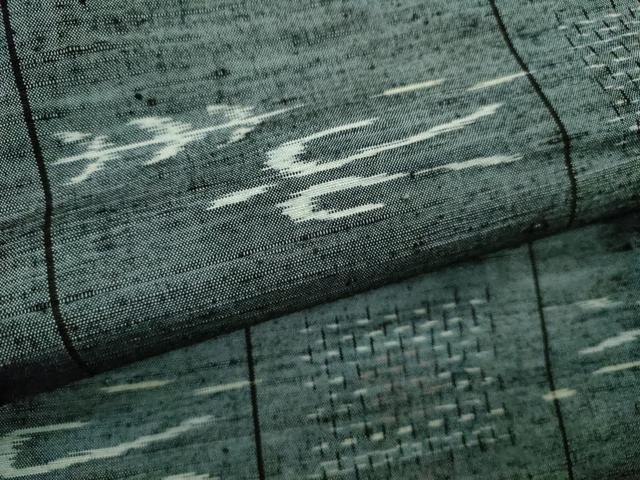 平和屋着物▽上質な紬 単衣 琉球絣文様 正絹 逸品 CAAV9474ze