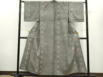 平和屋着物▽上質な紬 単衣 舞蝶文 正絹 逸品 CAAV9522ze