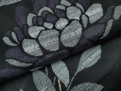 平和屋着物∴夏物　浴衣　綿紅梅　草花文　黒地　銀糸　綿　逸品　CAAW0936ng