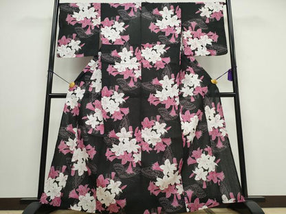 平和屋着物∴夏物 浴衣 百合 舞蝶文 黒地 綿 逸品 CAAW0946ng