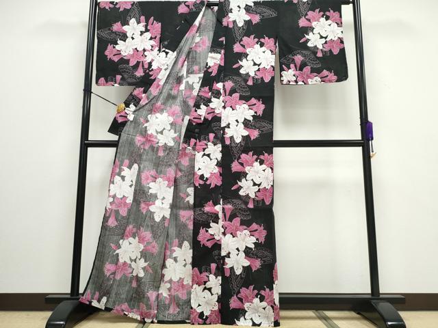 平和屋着物∴夏物 浴衣 百合 舞蝶文 黒地 綿 逸品 CAAW0946ng
