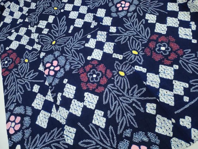 平和屋着物∴夏物 浴衣 有松鳴海絞り 枝花舞蝶文 綿 逸品 CAAW1138ng