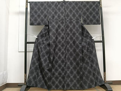 平和屋着物▽上質な紬 単衣 松皮菱文 黒地 正絹 逸品 CAAW1229xi