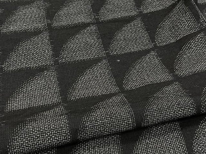 平和屋着物▽上質な紬 単衣 幾何学文 黒地 正絹 逸品 CAAW1338xi
