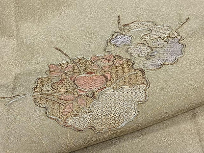 平和屋着物▽中国三大刺繍 スワトウ刺繍 訪問着 単衣 駒刺繍 流水雪輪花文 暈し染め 金彩 正絹 逸品 CAAW1360xi