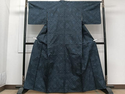 平和屋着物▽本場大島紬　単衣　7マルキ　花菱文　正絹　逸品　未使用　CAAW1376xi