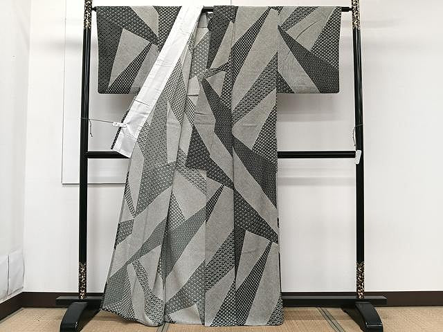 平和屋着物▽小紋 単衣 切嵌吉祥文 黒地 洗える着物 CAAW1400xi