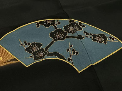 平和屋着物■豪華黒留袖　駒刺繍　地紙梅松文　金彩　正絹　逸品　CAAW2017ua