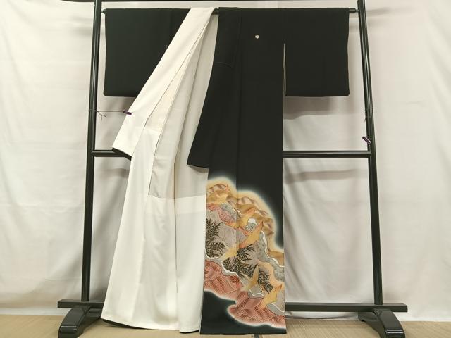 平和屋着物■豪華黒留袖 駒刺繍 飛鶴立波文 暈し染め 金彩 正絹 逸品 CAAW2273ua