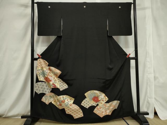 平和屋着物■豪華黒留袖　駒刺繍　地紙吉祥花文　金彩　正絹　逸品　CAAW2590in