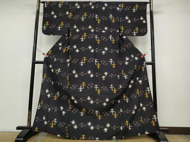 平和屋着物▽上質な紬 単衣 琉球絣 正絹 逸品 CAAW2839ut