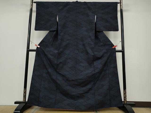 平和屋着物●結城紬　菱草木文　そごう百貨店扱い　正絹　逸品　CAAW3166ut