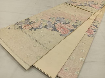 平和屋着物◎六通柄袋帯　唐織　備花孔雀文　銀糸　正絹　逸品　CAAW3545qv