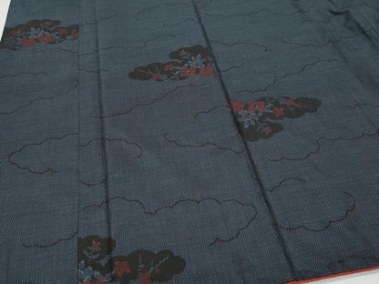 平和屋着物●本場大島紬 9マルキ 雲取り草花文 正絹 逸品 CAAW3656vf