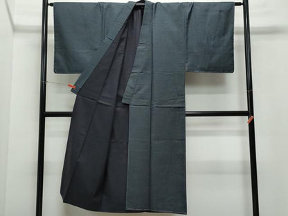 平和屋着物●男性　本場大島紬　アンサンブル　80亀甲　総詰め　正絹　逸品　CAAW3687vf