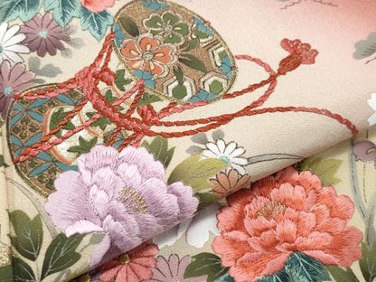 平和屋着物●英王室献上友禅作家 木下勝功 訪問着 刺繍 御所車鼓花文 金彩 正絹 逸品 CAAW3688vf