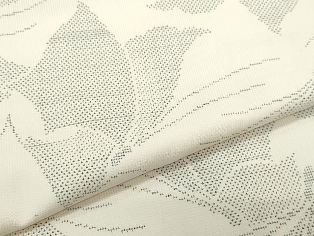 平和屋着物●本場大島紬　白大島　舞蝶文　正絹　逸品　CABF3214ut