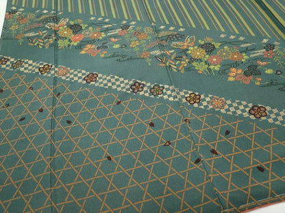 平和屋着物●訪問着　刺繍　舞蝶草花文　金彩　正絹　逸品　CAAW3808vf