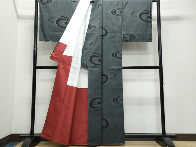 平和屋着物●本場大島紬 7マルキ 流水文 正絹 逸品 CAAW3918vf