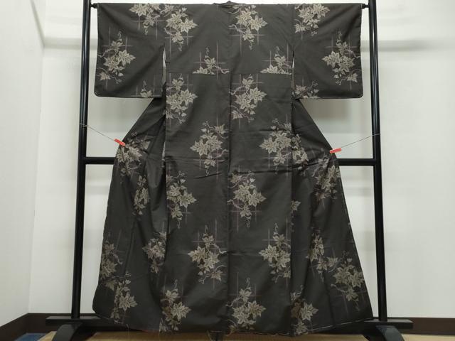 平和屋着物●本場大島紬 7マルキ 地空き 花唐草文 正絹 逸品 CAAW3935vf