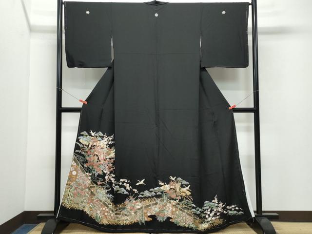 平和屋着物●豪華黒留袖　御所車飛鶴屏風草花文　金彩　正絹　逸品　CAAW3944vf