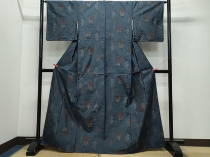 平和屋着物●本場大島紬 吉祥草花文 正絹 逸品 CAAW3946vf