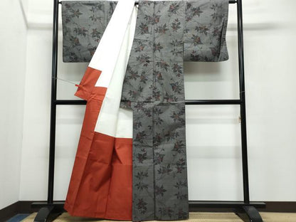 平和屋着物●本場大島紬　9マルキ　枝花文　正絹　逸品　CAAW3996vf