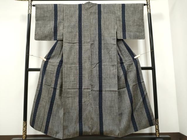 平和屋着物○本場結城紬 重要無形文化財 80亀甲 亀甲間道 正絹
