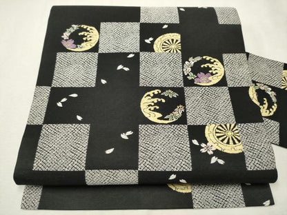 平和屋着物●九寸名古屋帯　唐織　立浪草花文　黒地　正絹　逸品　CAAW4442hy