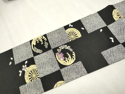 平和屋着物●九寸名古屋帯　唐織　立浪草花文　黒地　正絹　逸品　CAAW4442hy