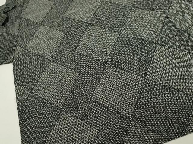 平和屋着物＃道中着　単衣　紬地　菱繋ぎ文　黒地　ロング丈　正絹　逸品　CAAW4813dy
