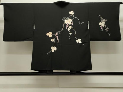平和屋着物∞羽織 総刺繍 葡萄蔦の葉文 黒地 正絹 逸品 CAAW4815dy