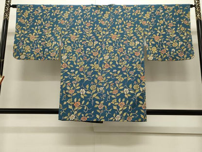 平和屋着物∞道行コート 草花文 鬼しぼ縮緬 正絹 逸品 CAAW4831dy
