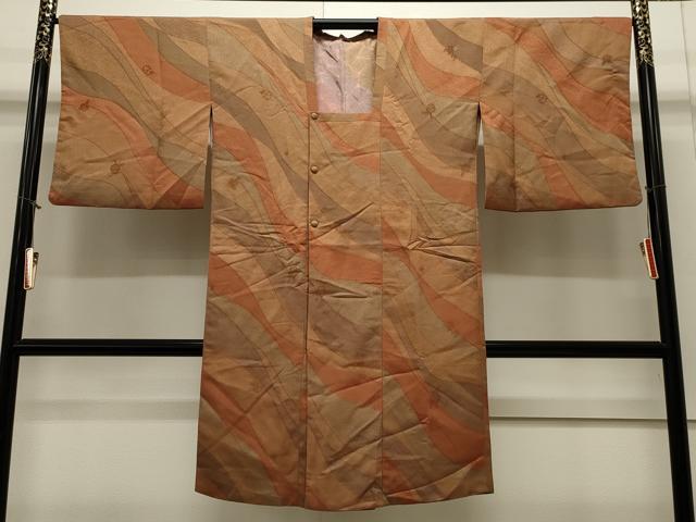 平和屋着物∞道行コート　道長舞花文　暈し染め　ロング丈　正絹　逸品　CAAW4845dy