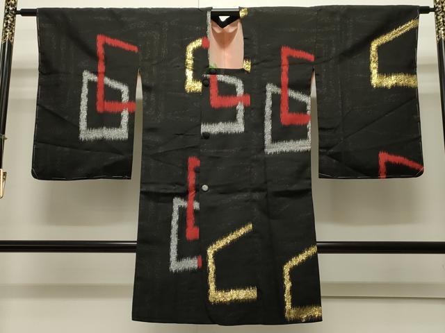 平和屋着物∞道行コート 寿光織 吉祥文 黒地 金銀糸 ロング丈 正絹 逸品 未使用 CAAW4930dy