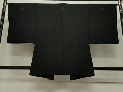 平和屋着物∞男性　紋付羽織　紬地　黒地　正絹　逸品　CAAW5001dy