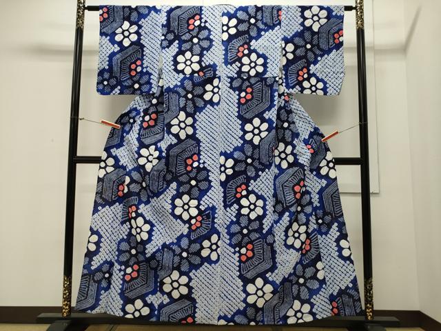 平和屋着物∴夏物 浴衣 有松鳴海絞り 舞花文 綿 逸品 CAAW5018dy