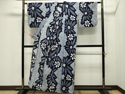平和屋着物∴夏物 浴衣 有松鳴海絞り 舞花文 綿 逸品 CAAW5040dy