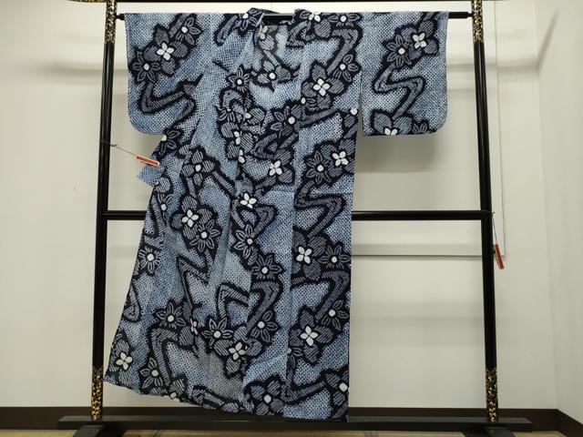 平和屋着物∴夏物 浴衣 有松鳴海絞り 流水舞花文 綿 逸品 未使用 CAAW5049dy