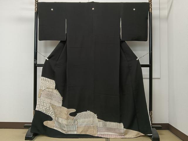 平和屋着物■豪華黒留袖　駒刺繍　籬吉祥文　金彩　正絹　逸品　CAAW6281kb