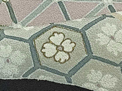 平和屋着物■豪華黒留袖　駒刺繍　籬吉祥文　金彩　正絹　逸品　CAAW6281kb