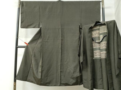 平和屋着物●男性 紬 アンサンブル 縞 黒地 正絹 逸品 CAAW7230yc