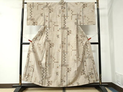 平和屋着物●上質な紬　絣文様　正絹　逸品　CAAW7246yc