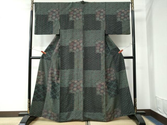 平和屋着物●上質な小紋 色紙重ね吉祥花文 御召縮緬 正絹 逸品 CAAW7254yc