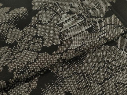 平和屋着物●本場大島紬　9マルキ　地空き　樹林風景文　正絹　逸品　CAAW7373yc