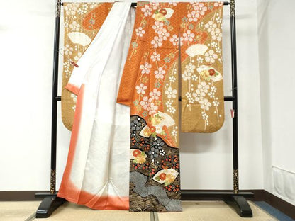 平和屋着物●豪華振袖　駒刺繍　絞り　立波地紙菊花文　金彩　正絹　逸品　CAAW7376yc