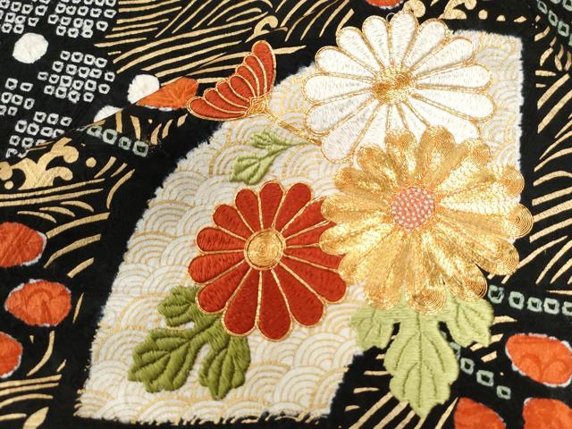 平和屋着物●豪華振袖　駒刺繍　絞り　立波地紙菊花文　金彩　正絹　逸品　CAAW7376yc