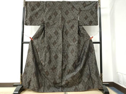 平和屋着物●本場大島紬 菊菱文 正絹 逸品 CAAW7385yc